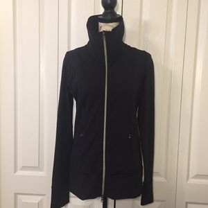 Lululemon black full zip performance jacket Sz6